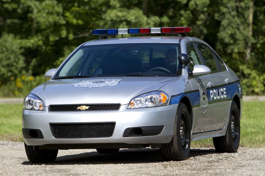  Chevrolet Impala Police 2015 года  (фото 2 из 3)